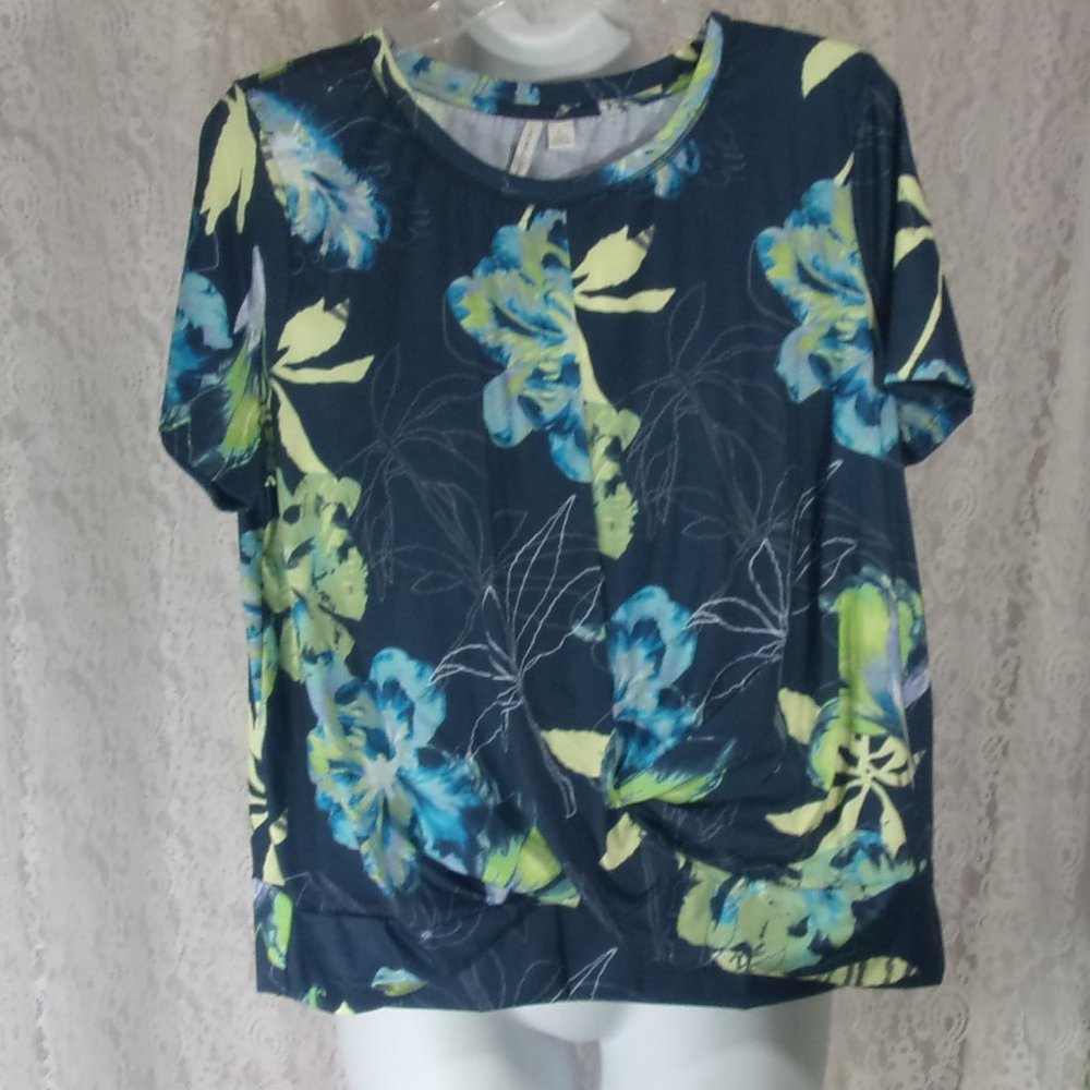 Live Well Navy Blue Print Active Wear Knit Top Size XL